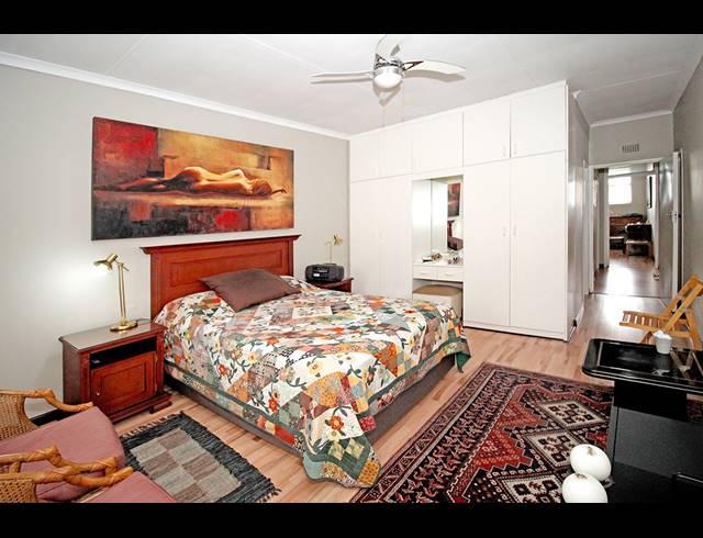4 BEDROOM APARTMENT FOR SALE IN ST ANDREWS